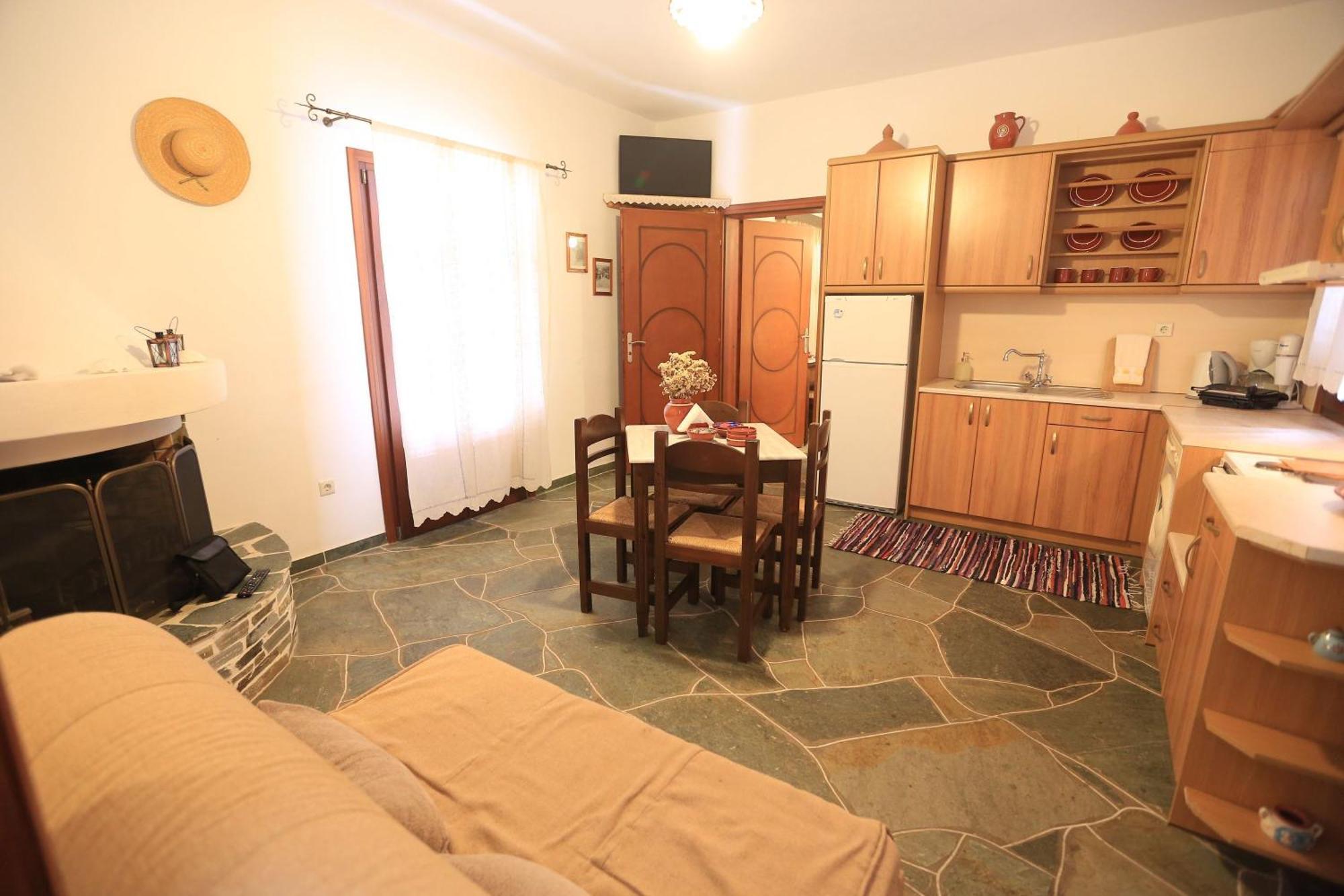 Mirsini Apartments In Sifnos Vathi  Exterior photo