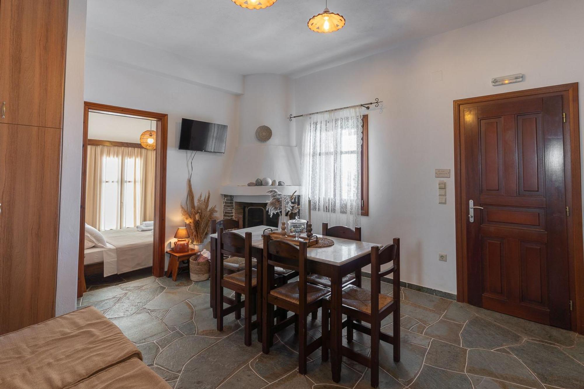Mirsini Apartments In Sifnos Vathi  Exterior photo