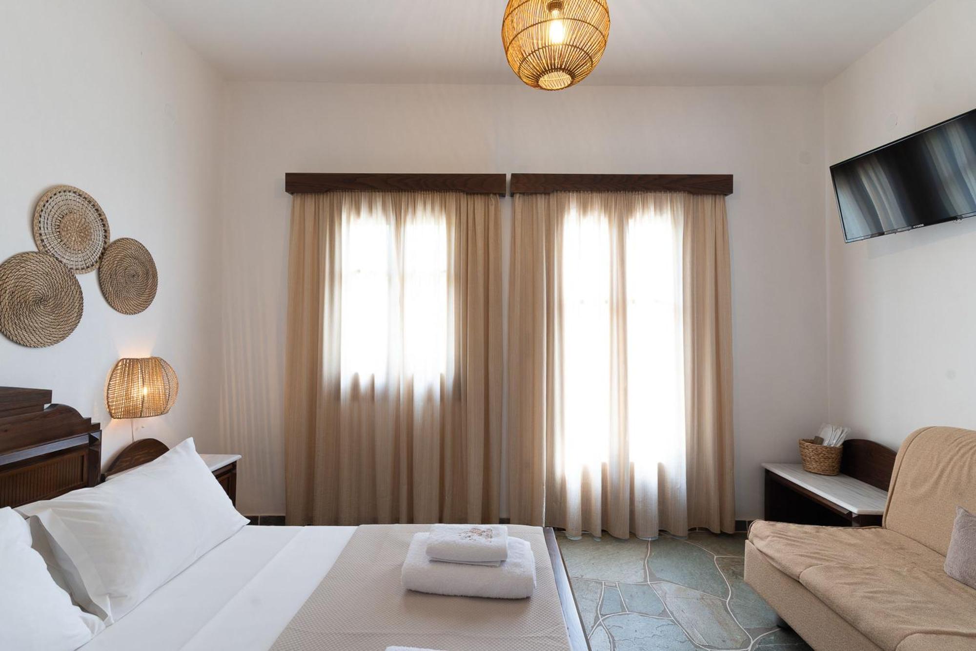 Mirsini Apartments In Sifnos Vathi  Exterior photo
